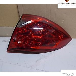 چراغ خطر عقب پورشه کاین سمت راست – 95863109601